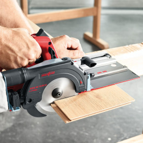 MAFELL Akku-Kappschienen-Säge KSS 40 18M bl im T-MAX + Sägeblätter Z24/Z40