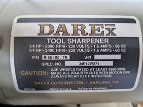GEBRAUCHTMASCHINE Darex TR-70 Bohrerschleifmaschine 